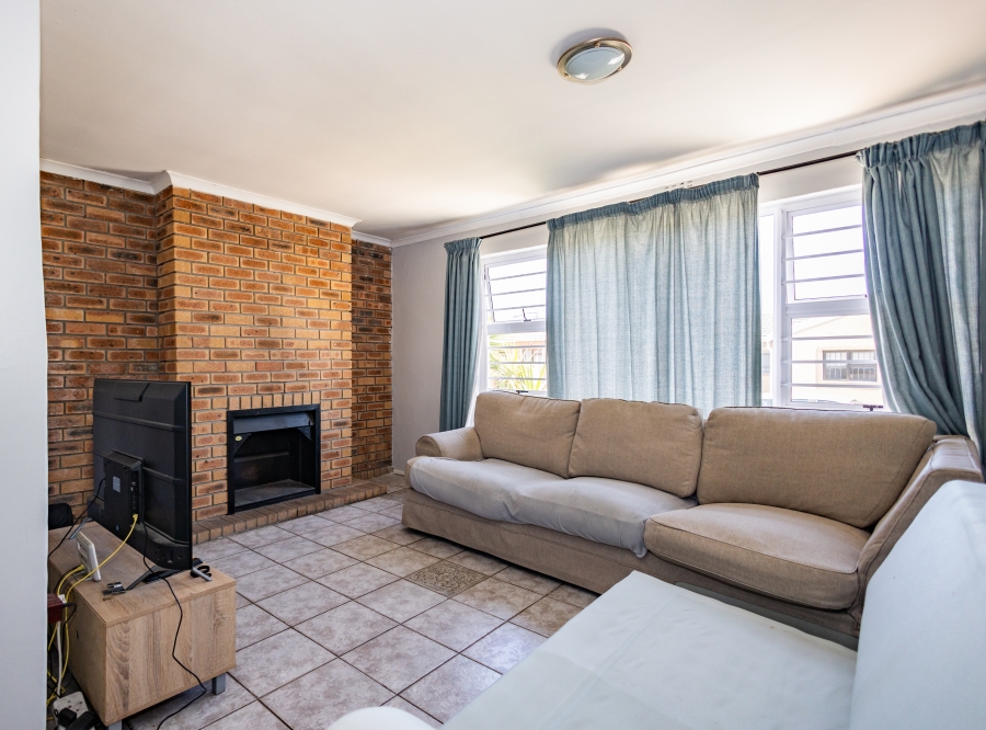 7 Bedroom Property for Sale in Northpine Western Cape